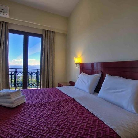 Hotel Isaraiko Spiti Agia Theodora Isaris Zewnętrze zdjęcie