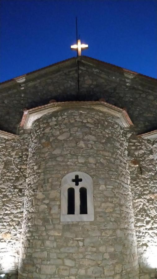 Hotel Isaraiko Spiti Agia Theodora Isaris Zewnętrze zdjęcie