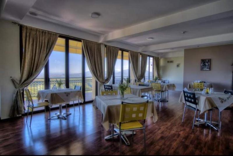 Hotel Isaraiko Spiti Agia Theodora Isaris Zewnętrze zdjęcie